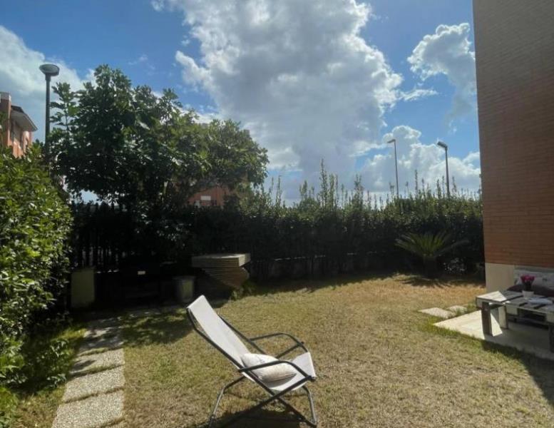 appartamento in vendita a Roma in zona Torrevecchia