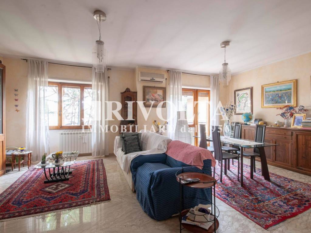 appartamento in vendita a Roma in zona Monte Sacro/Talenti