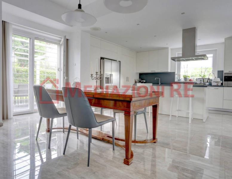 casa indipendente in vendita a Roma in zona Axa