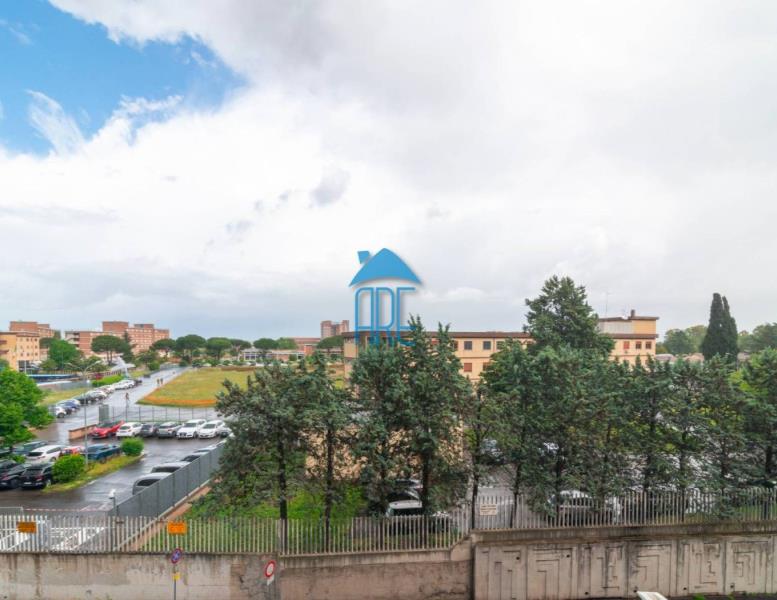 appartamento in vendita a Roma in zona Tuscolano