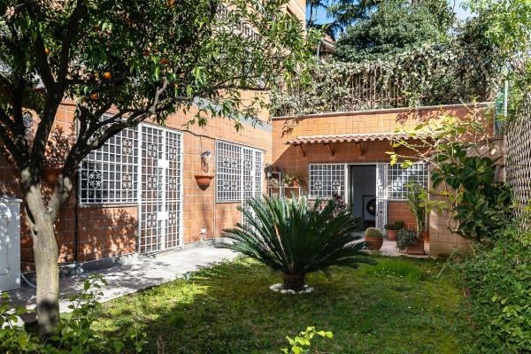 appartamento in vendita a Roma in zona Portuense