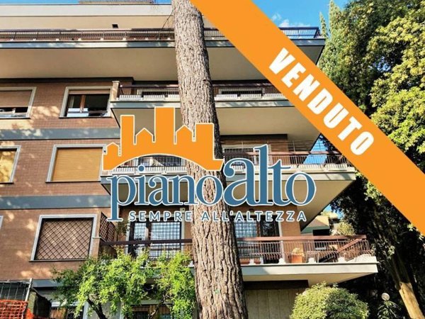 appartamento in vendita a Roma in zona Tor di Quinto