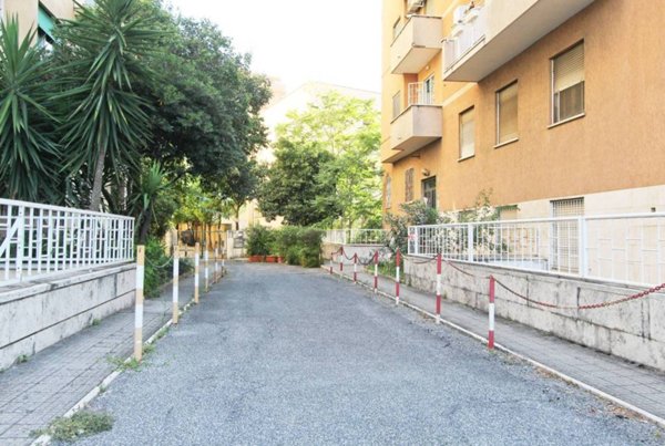 appartamento in vendita a Roma in zona Nomentano