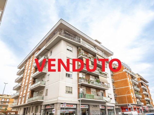 appartamento in vendita a Roma in zona Aurelio