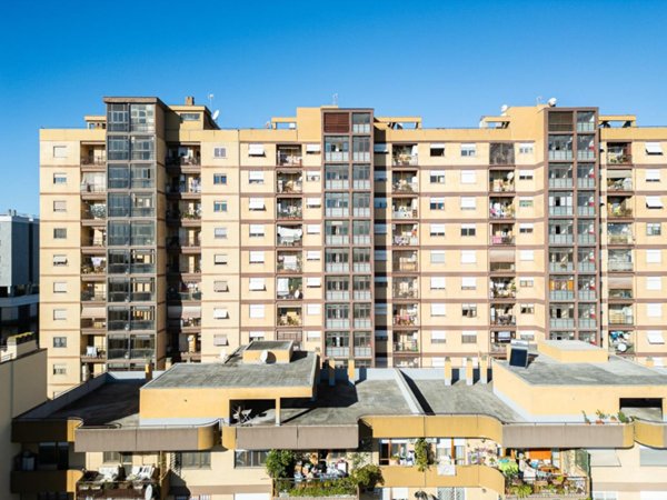 appartamento in vendita a Roma in zona Tor de' Cenci