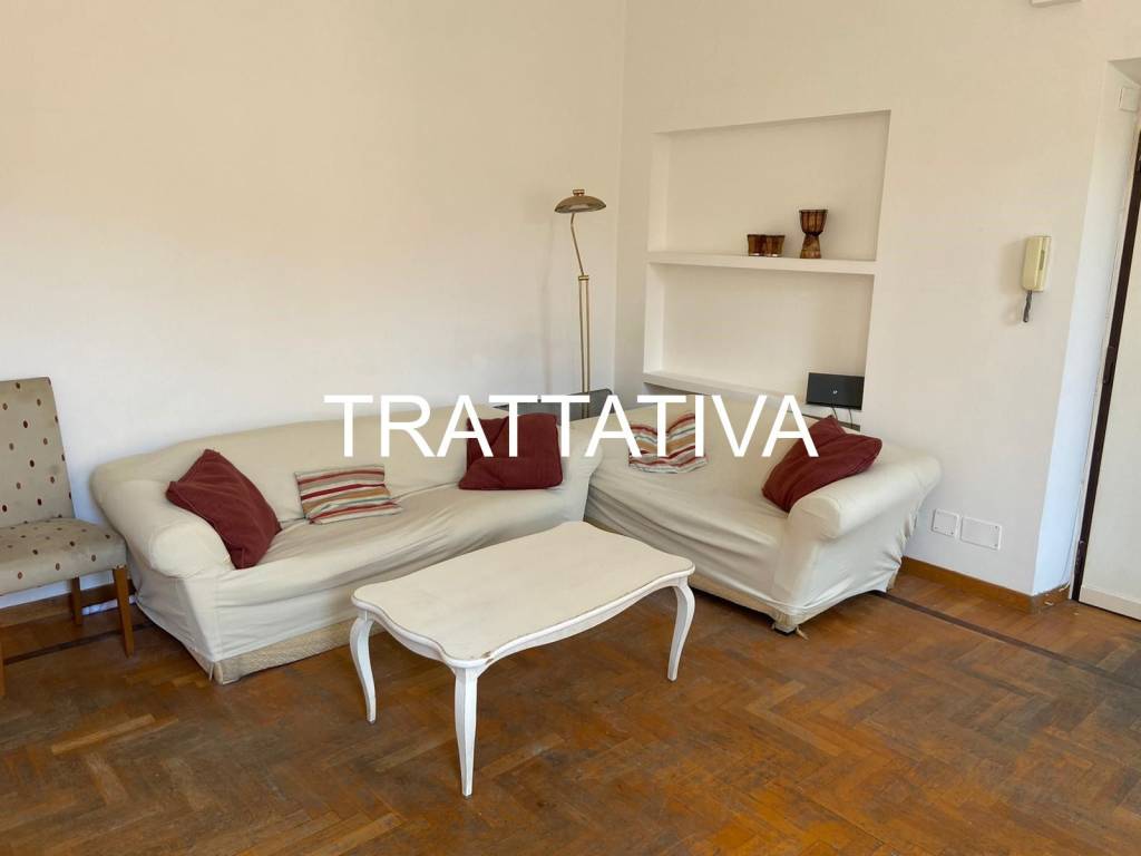 appartamento in vendita a Roma in zona Campo Marzio