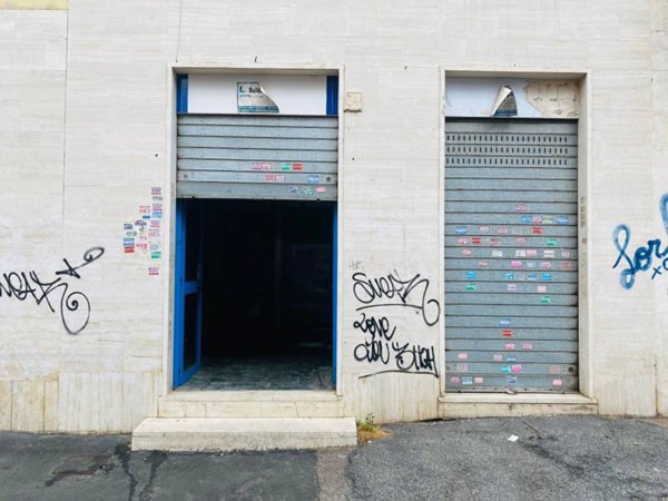 negozio in vendita a Roma in zona Prenestino-Centocelle