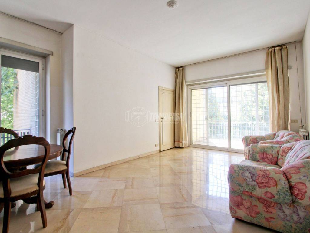 appartamento in vendita a Roma in zona Tor di Quinto