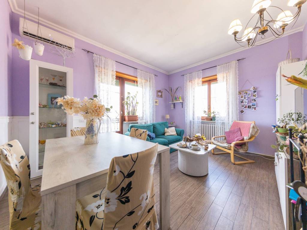 appartamento in vendita a Roma in zona Finocchio