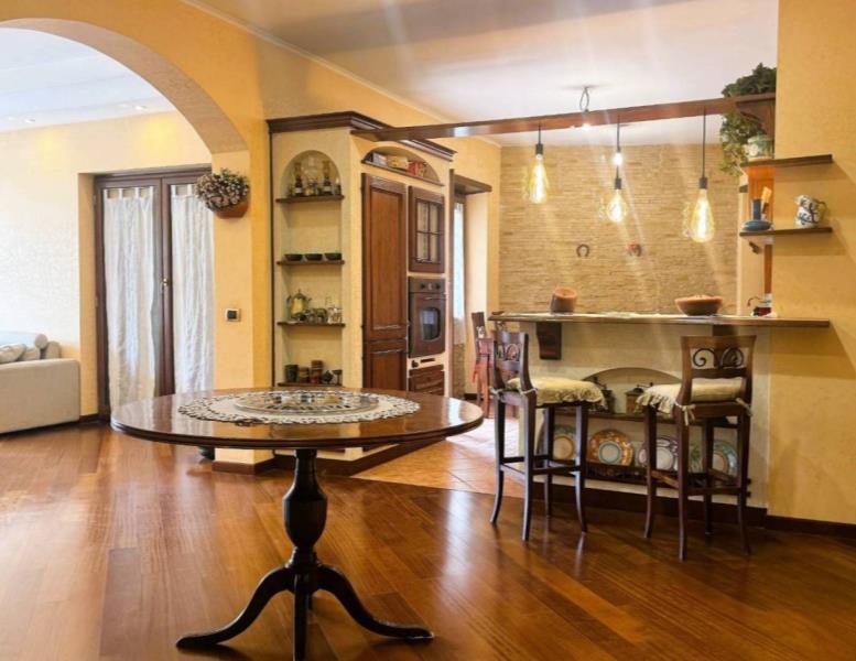 appartamento in vendita a Roma in zona Ostia