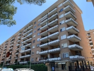 appartamento in vendita a Roma in zona Cinecittà