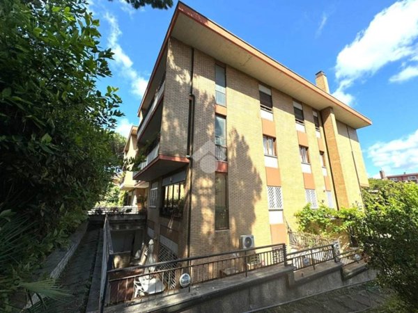 appartamento in vendita a Roma in zona Torrino