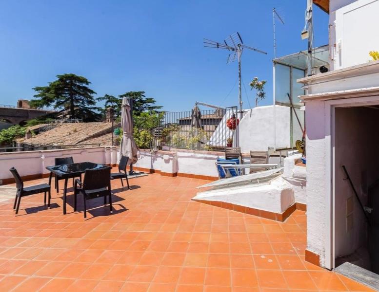 appartamento in vendita a Roma in zona Celio