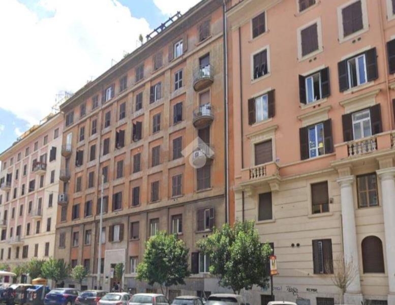 appartamento in vendita a Roma in zona Della Vittoria