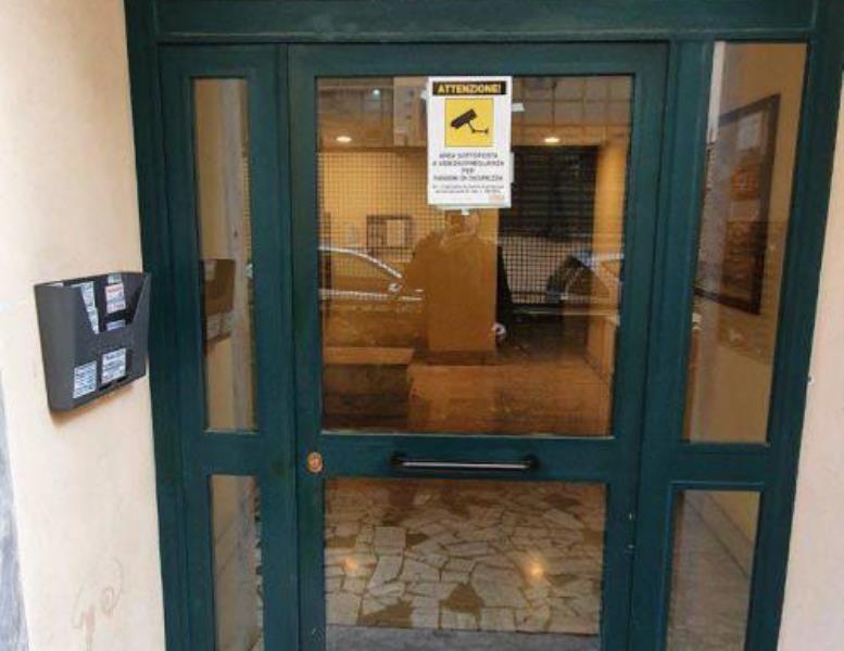 locale commerciale in vendita a Roma