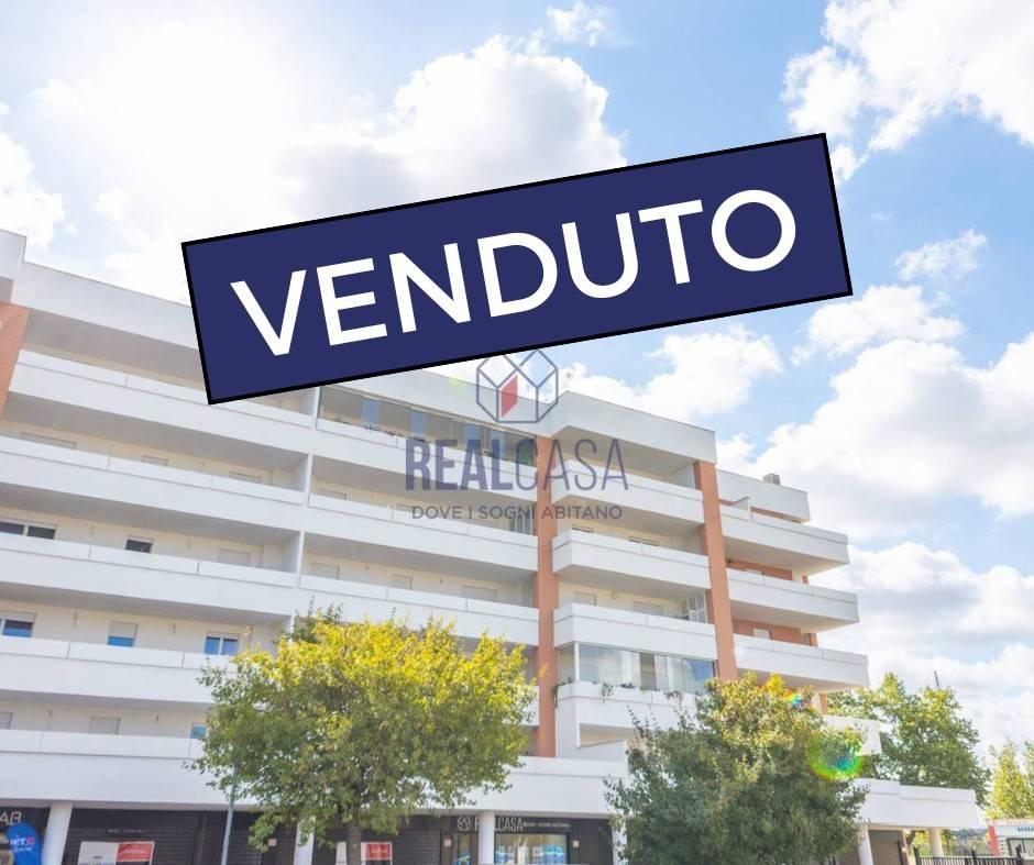 appartamento in vendita a Roma in zona Romanina