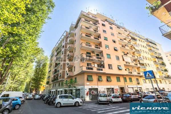 appartamento in vendita a Roma in zona Monte Sacro/Talenti