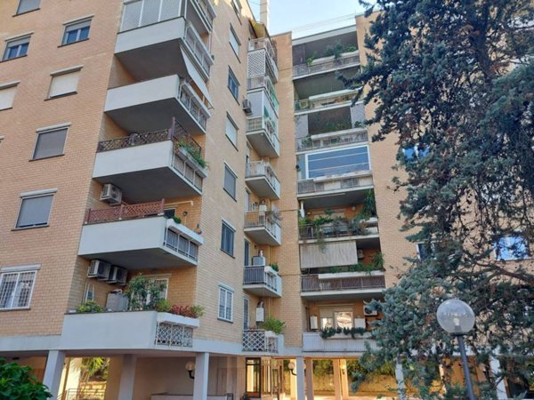 appartamento in vendita a Roma in zona Labaro