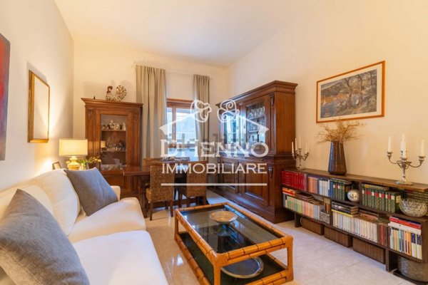 appartamento in vendita a Roma in zona Valle Muricana