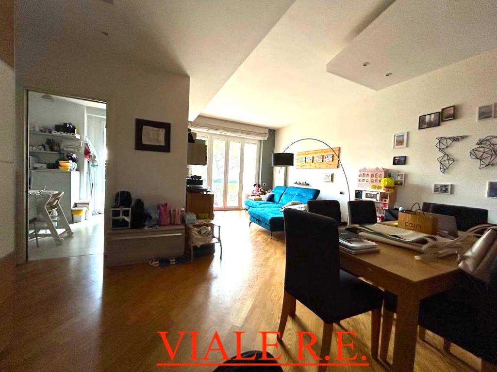 appartamento in vendita a Roma in zona EUR