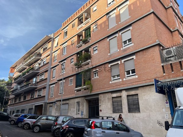 appartamento in vendita a Roma in zona Aurelio