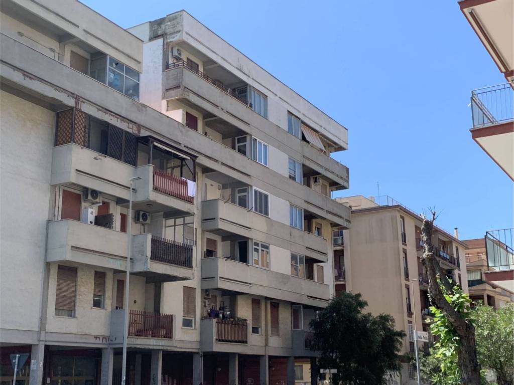 appartamento in vendita a Roma in zona Ostia