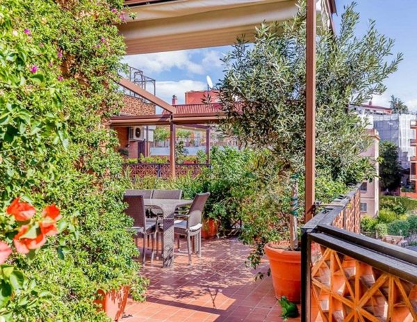 appartamento in vendita a Roma