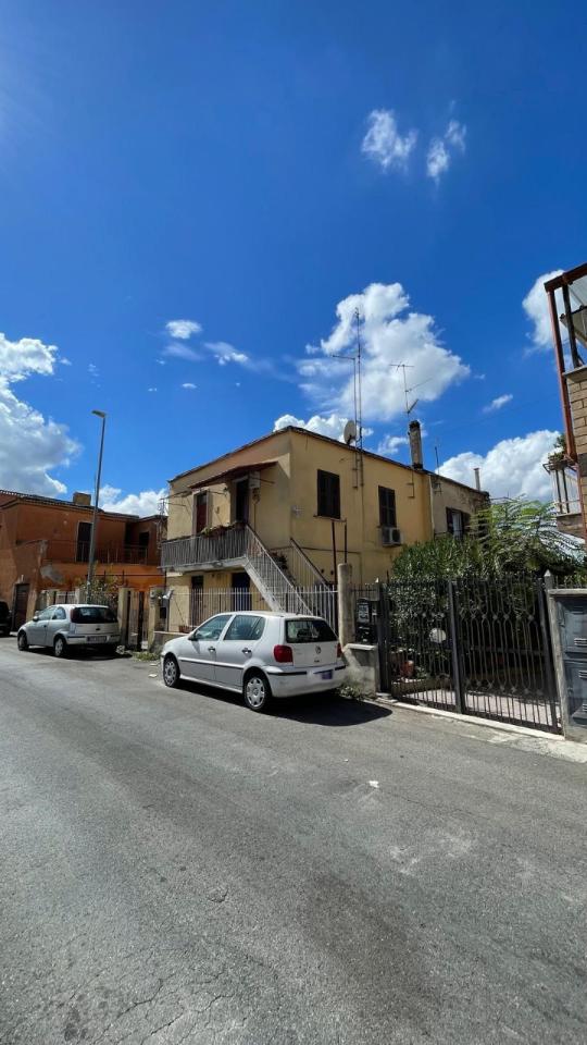 appartamento in vendita a Roma in zona Montespaccato