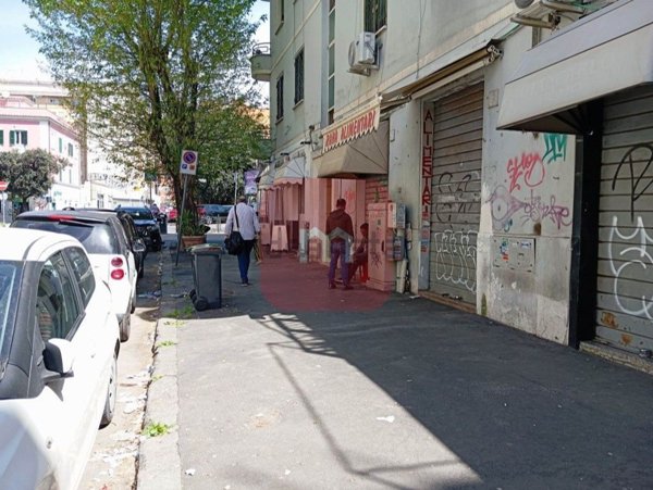 negozio in vendita a Roma
