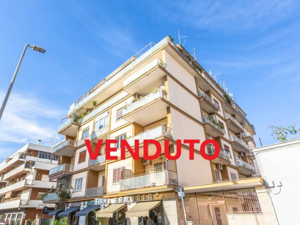 appartamento in vendita a Roma in zona Aurelio