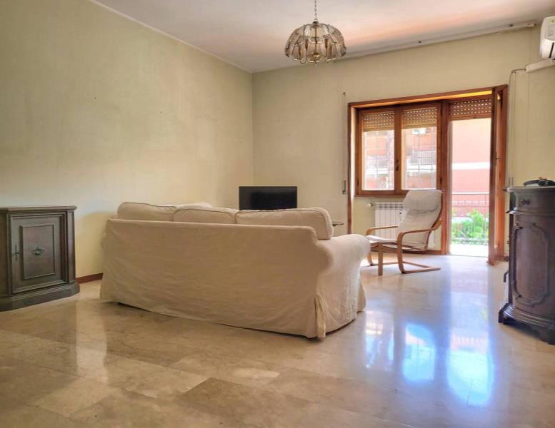 appartamento in vendita a Roma in zona Appio Claudio