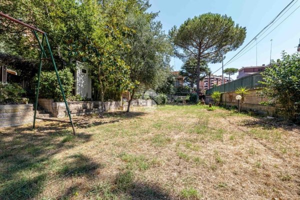 appartamento in vendita a Roma in zona La Pisana