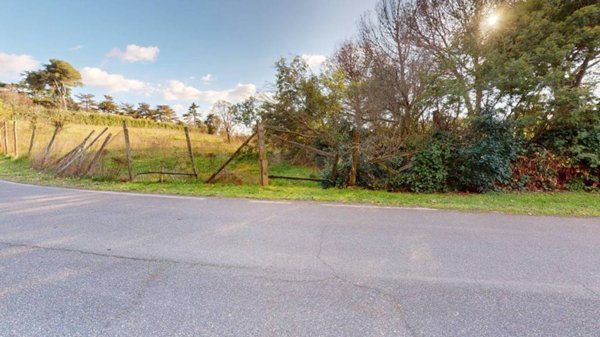 terreno agricolo in vendita a Roma in zona Trigoria