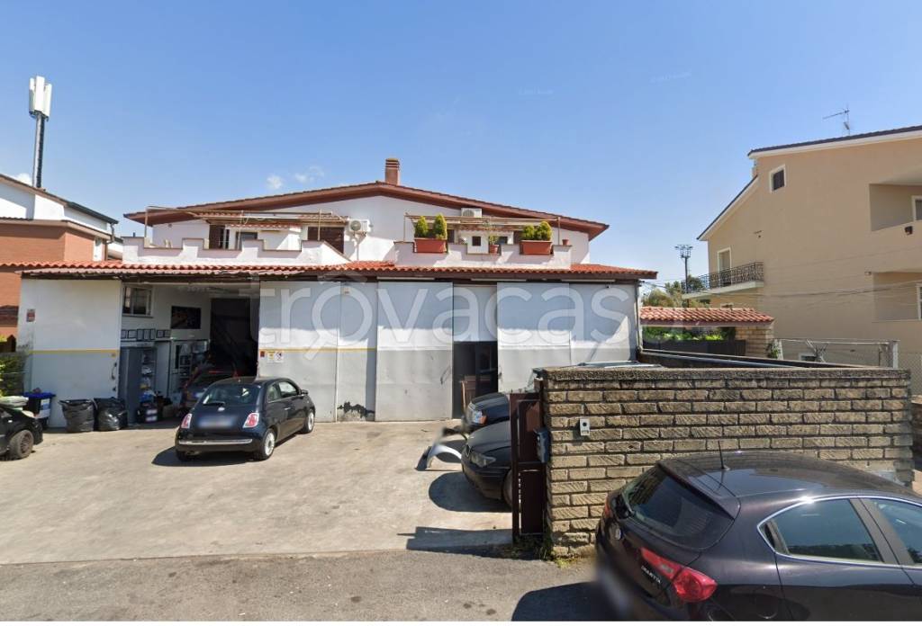 quadrivano in vendita a Roma in zona Trigoria