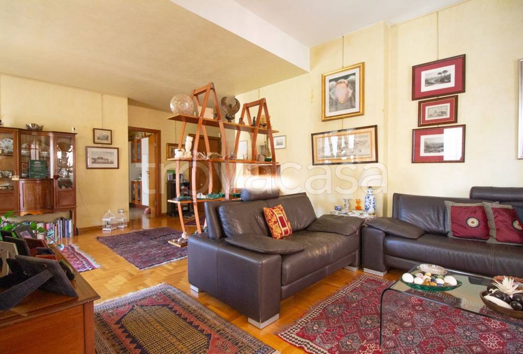 appartamento in vendita a Roma in zona Monte Sacro/Talenti