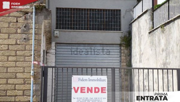 ufficio in vendita a Roma in zona Vitinia