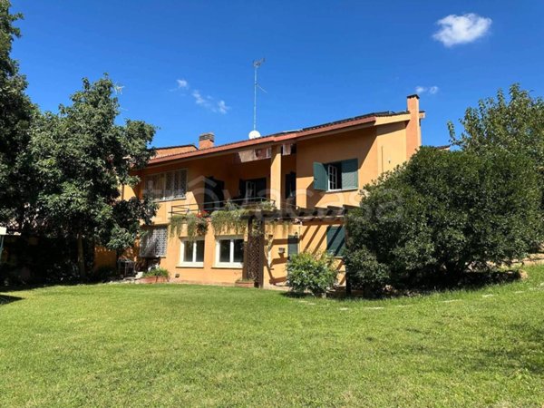 negozio in vendita a Roma in zona Portuense
