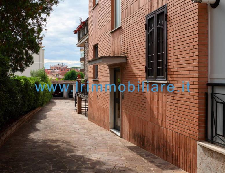 appartamento in vendita a Roma in zona Montespaccato