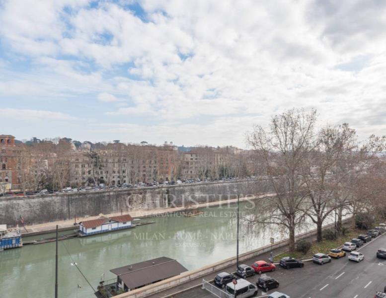appartamento in vendita a Roma in zona Rione Prati