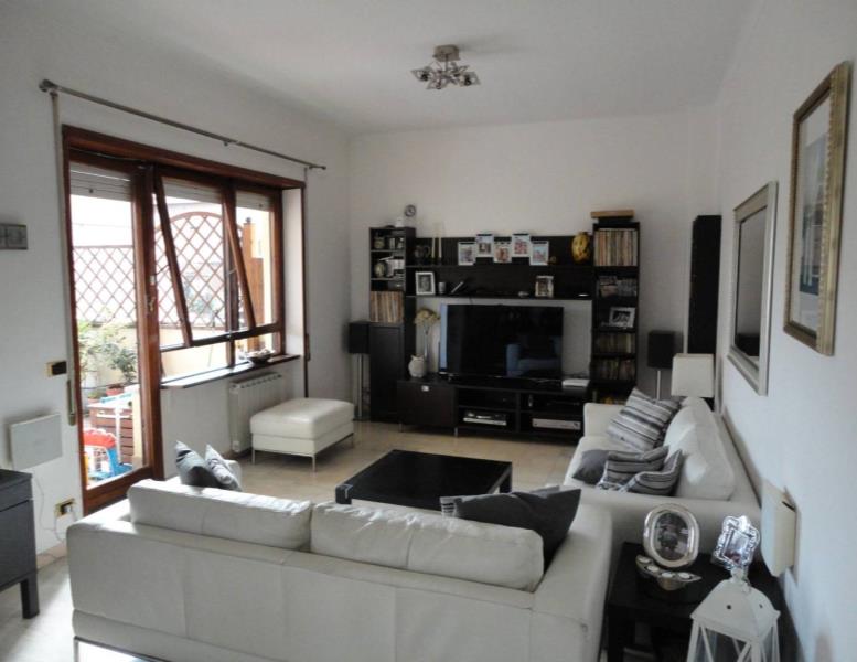 appartamento in vendita a Roma in zona Monte Sacro/Talenti
