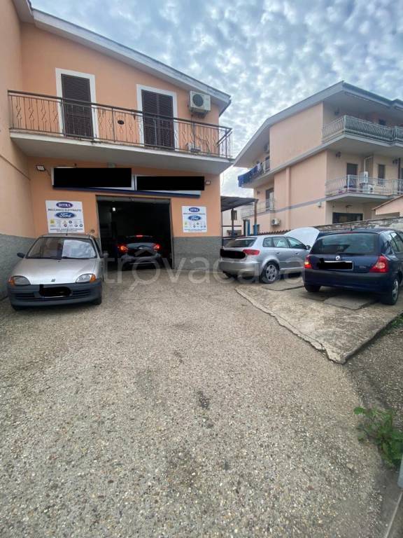 appartamento in vendita a Roma in zona Acilia