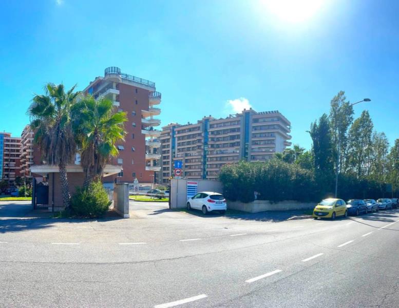 appartamento in vendita a Roma in zona Acilia