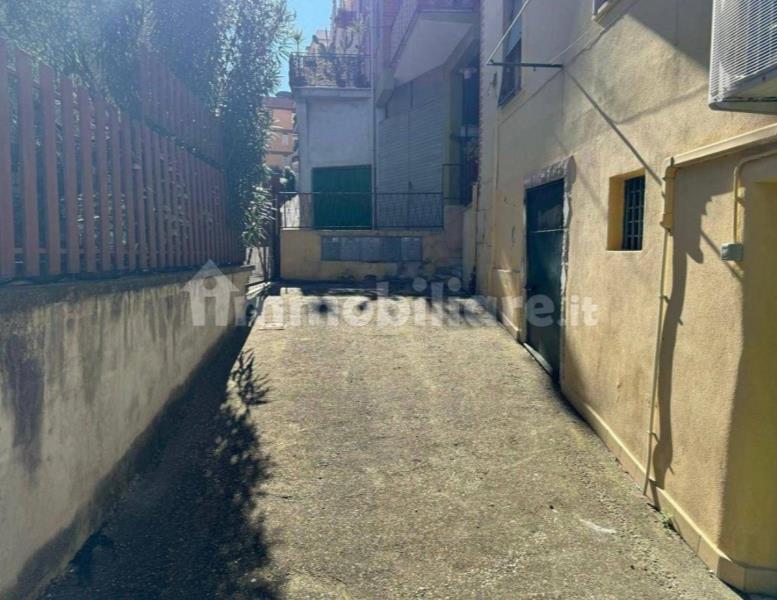 appartamento in vendita a Roma in zona Settecamini