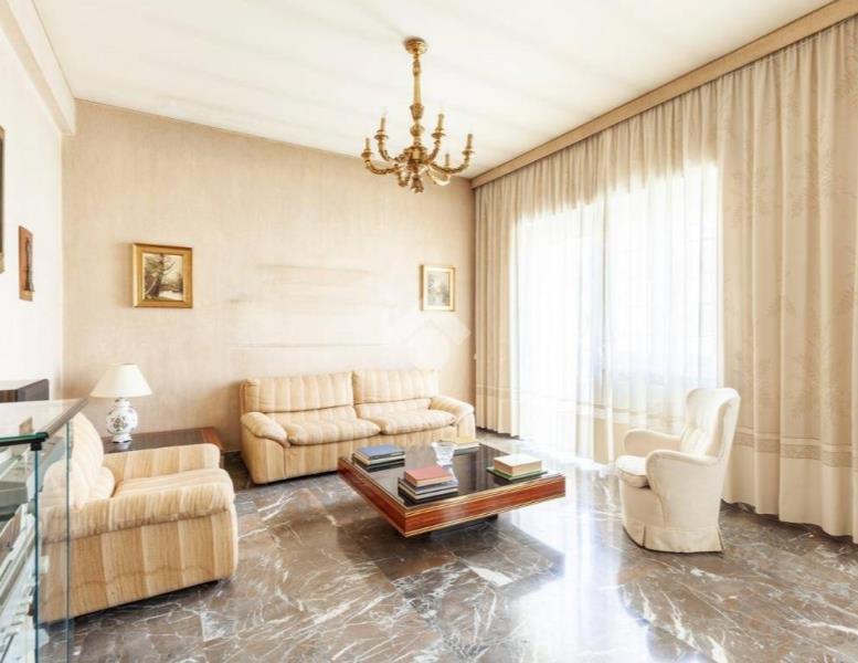 appartamento in vendita a Roma in zona Gianicolense