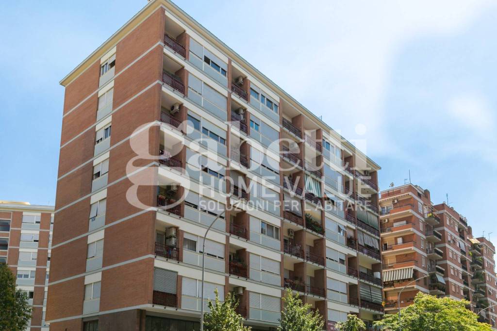 appartamento in vendita a Roma in zona Gianicolense