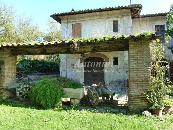 casa indipendente in vendita a Roma in zona Ponte Mammolo