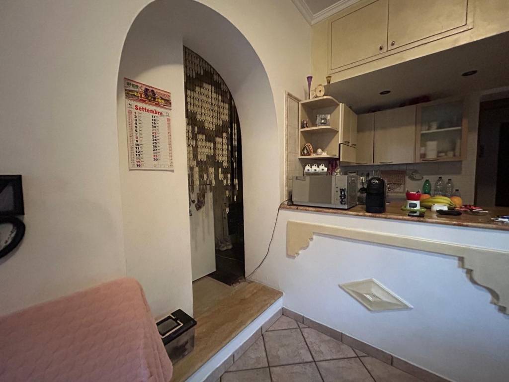 appartamento in vendita a Roma in zona Casal Morena