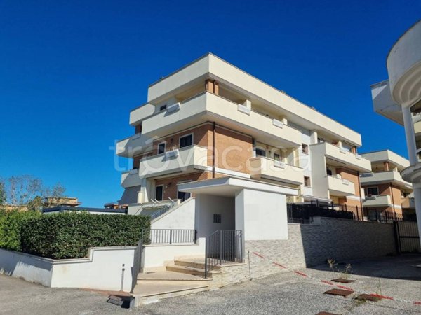 appartamento in vendita a Roma in zona Ottavia