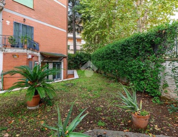 appartamento in vendita a Roma in zona Aurelio