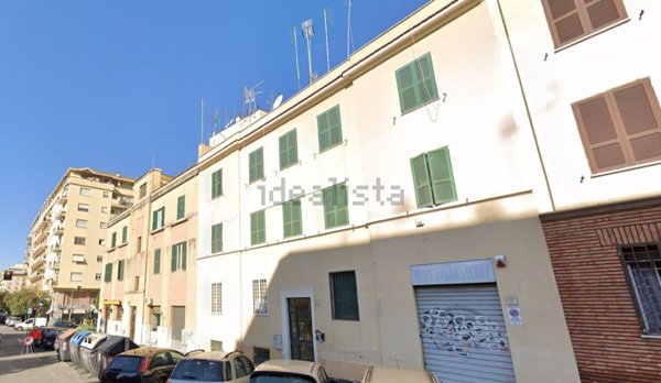 appartamento in vendita a Roma in zona Prenestino-Labicano